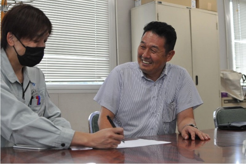 南工株式会社の打ち合わせ風景